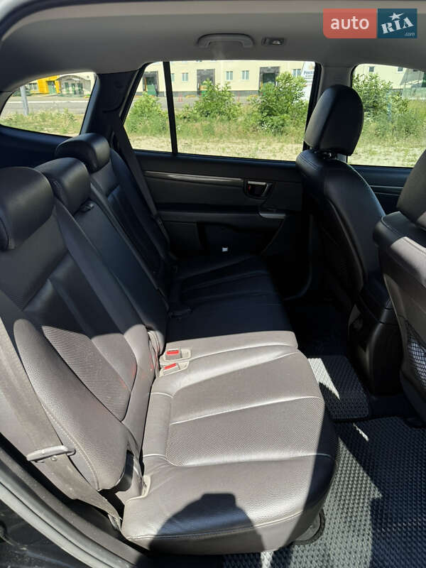 Позашляховик / Кросовер Hyundai Santa FE 2012 в Києві