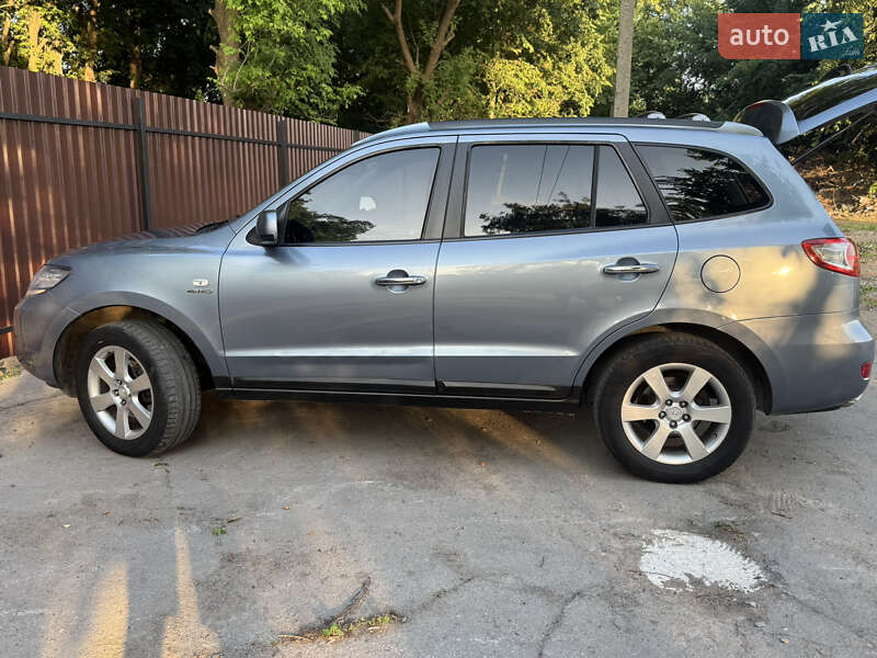 Позашляховик / Кросовер Hyundai Santa FE 2006 в Звягелі