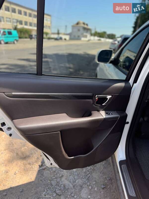 Внедорожник / Кроссовер Hyundai Santa FE 2011 в Крыжополе