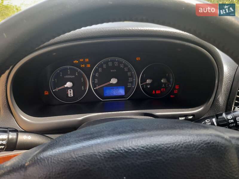 Позашляховик / Кросовер Hyundai Santa FE 2007 в Славуті