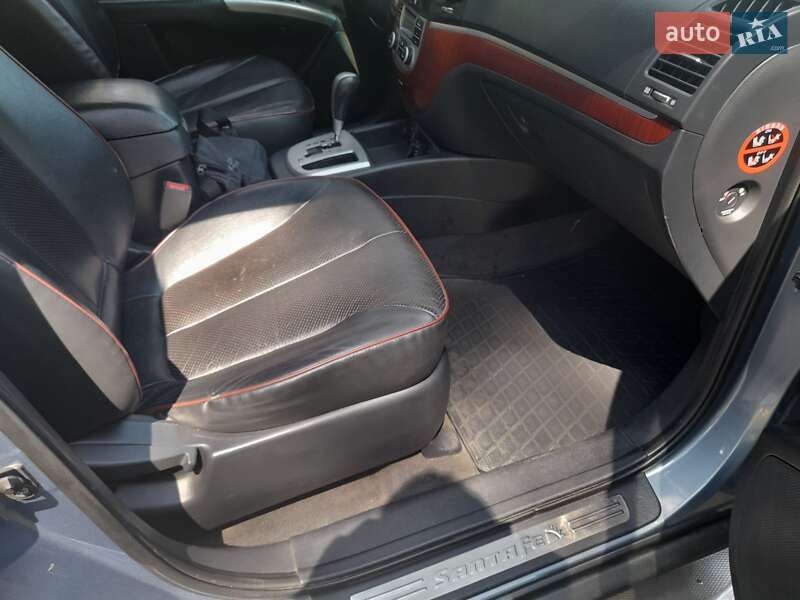 Позашляховик / Кросовер Hyundai Santa FE 2007 в Славуті