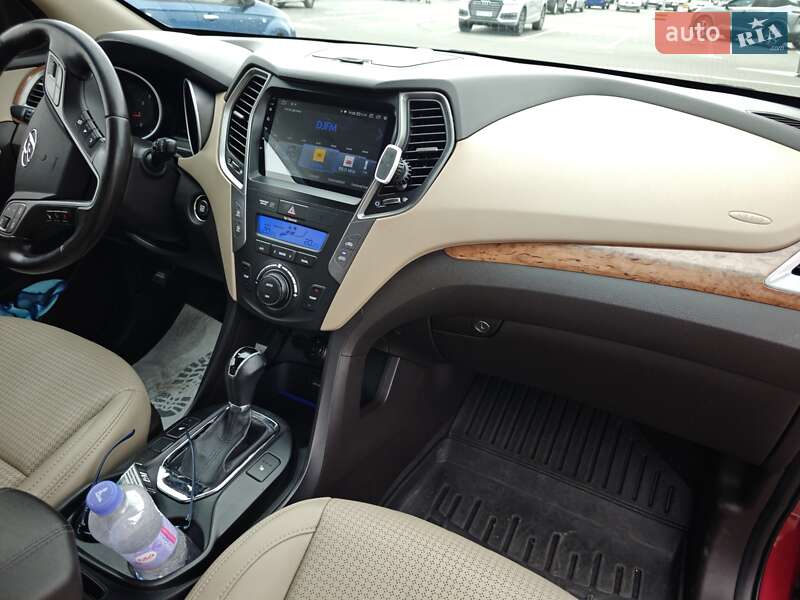 Позашляховик / Кросовер Hyundai Santa FE 2013 в Вінниці