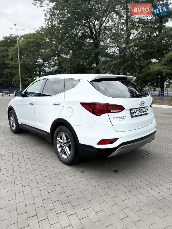 Внедорожник / Кроссовер Hyundai Santa FE 2017 в Одессе