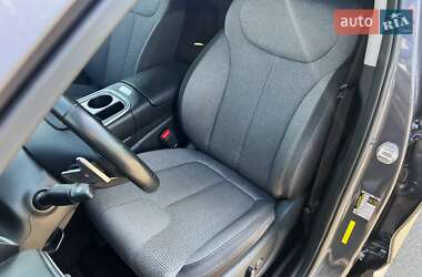 Позашляховик / Кросовер Hyundai Santa FE 2022 в 