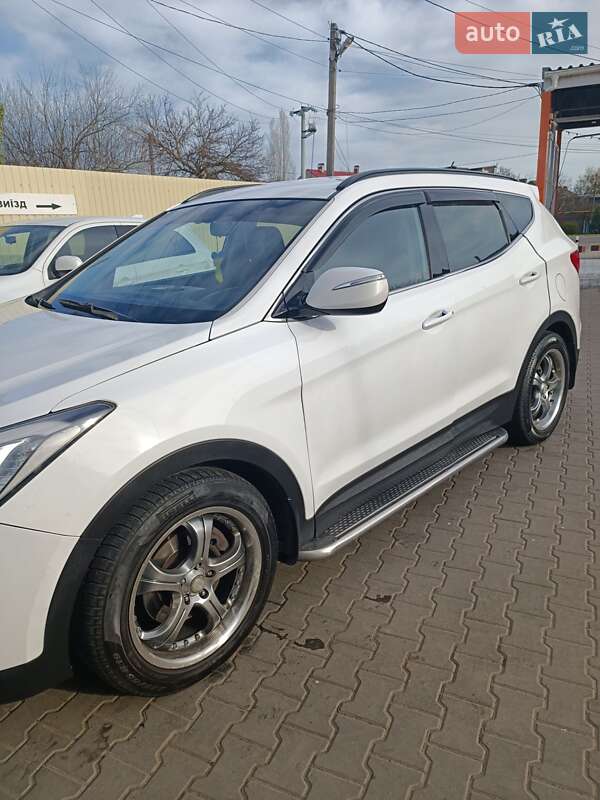 Внедорожник / Кроссовер Hyundai Santa FE 2014 в Одессе