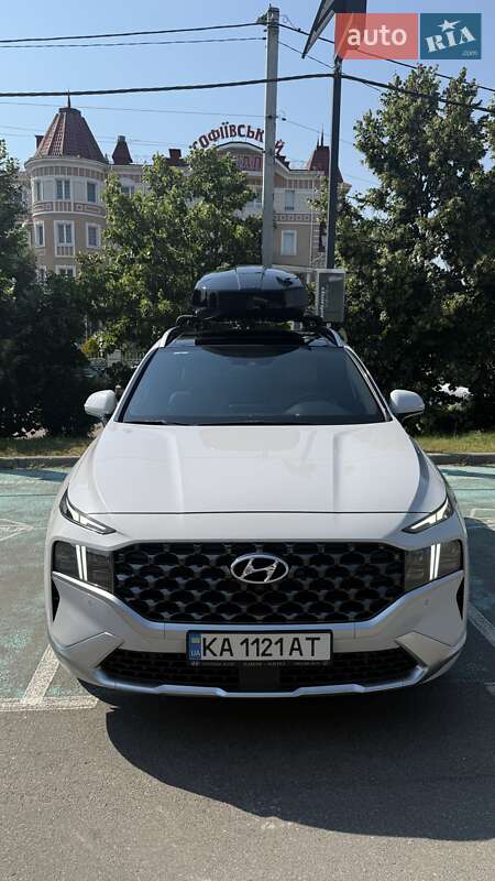 Внедорожник / Кроссовер Hyundai Santa FE 2021 в Киеве