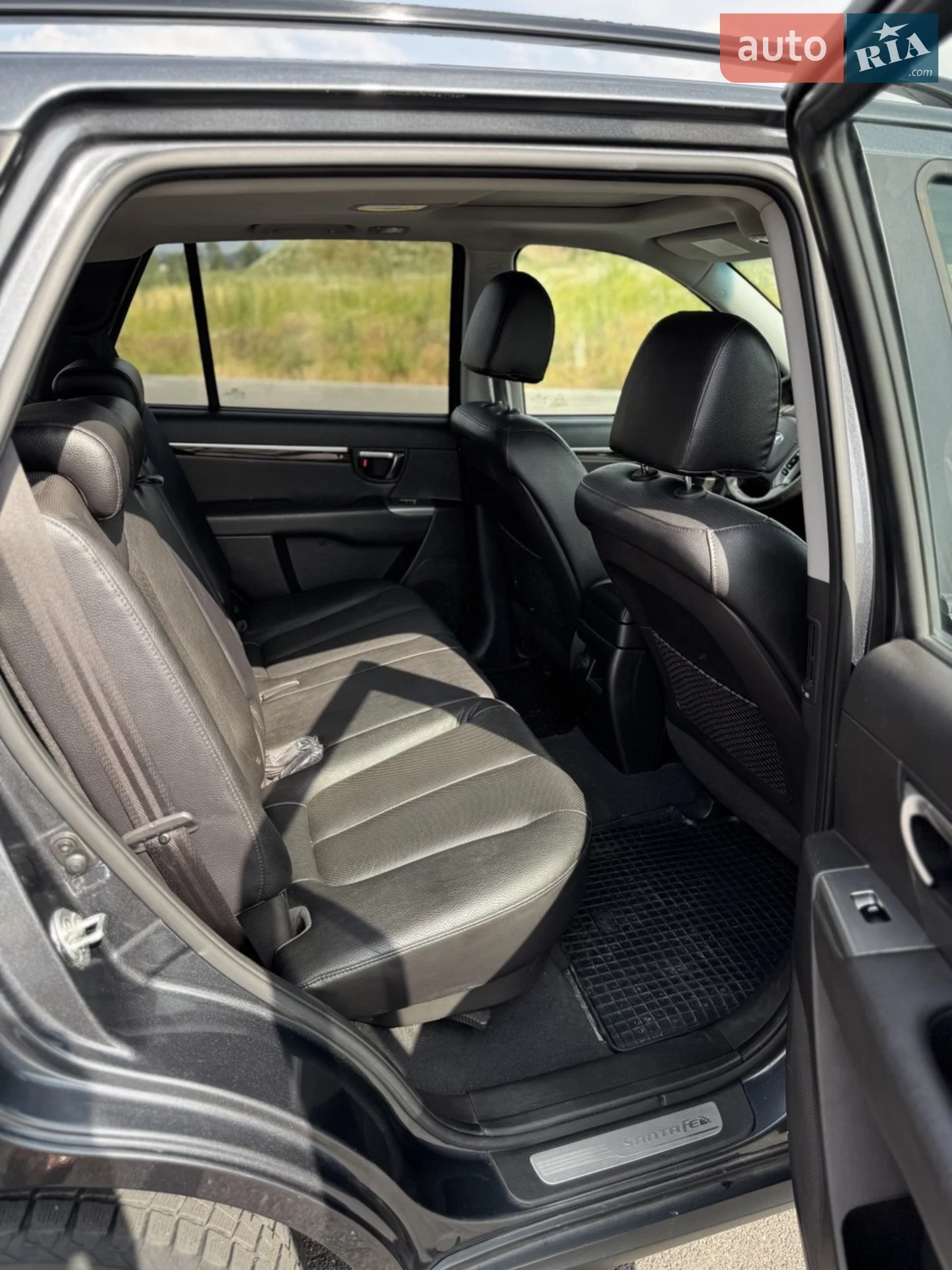 2012 Hyundai Santa Fe - мініатюра 11
