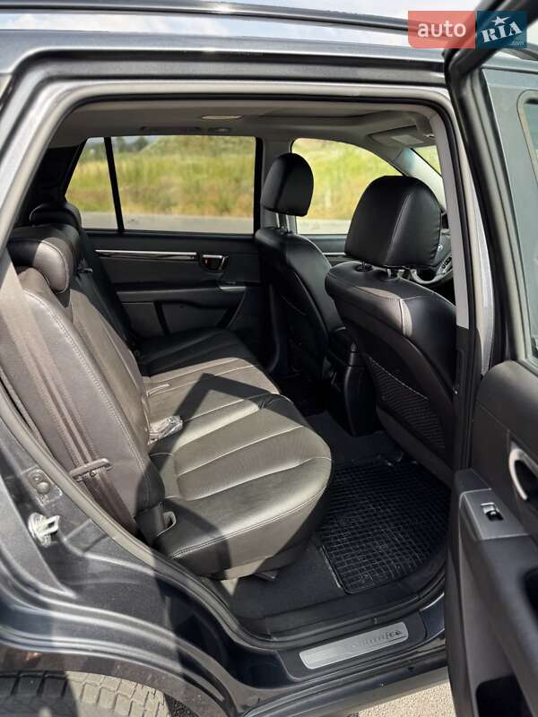 Внедорожник / Кроссовер Hyundai Santa FE 2012 в Виннице