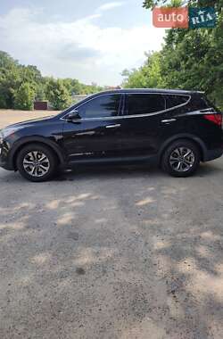 Внедорожник / Кроссовер Hyundai Santa FE 2014 в 