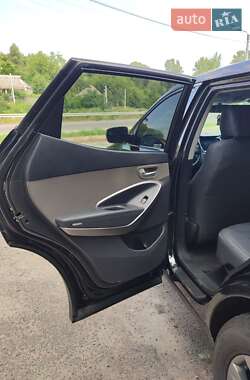 Внедорожник / Кроссовер Hyundai Santa FE 2014 в 