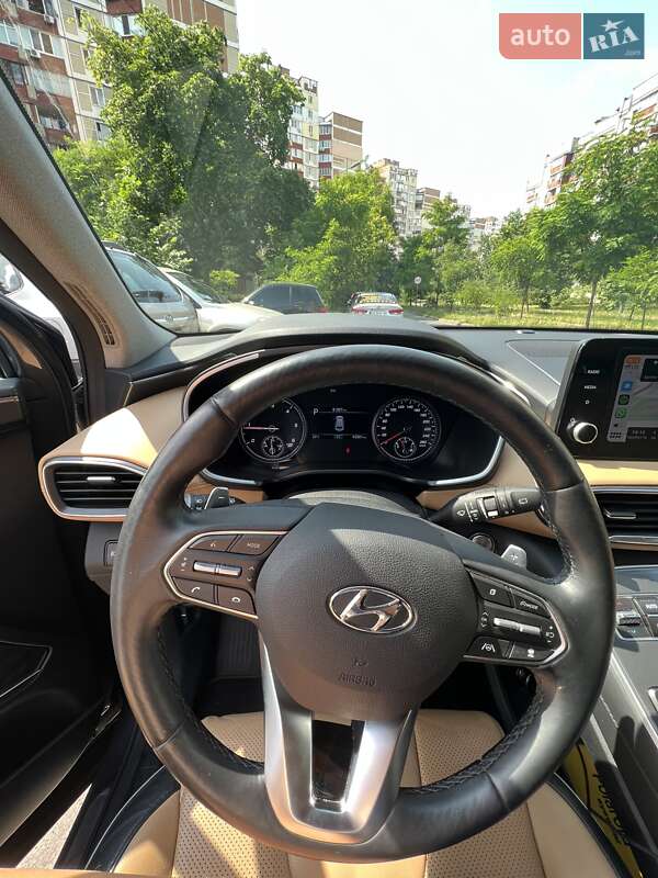 Внедорожник / Кроссовер Hyundai Santa FE 2022 в Киеве
