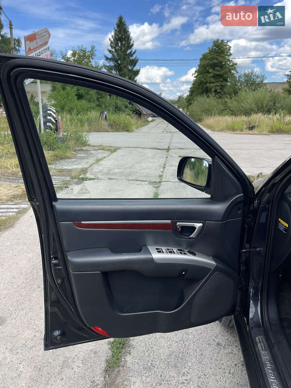 Позашляховик / Кросовер Hyundai Santa FE 2007 в Надвірній