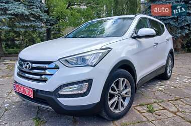 Позашляховик / Кросовер Hyundai Santa FE 2015 в Івано-Франківську