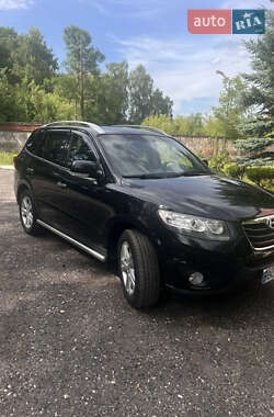 Позашляховик / Кросовер Hyundai Santa FE 2011 в 