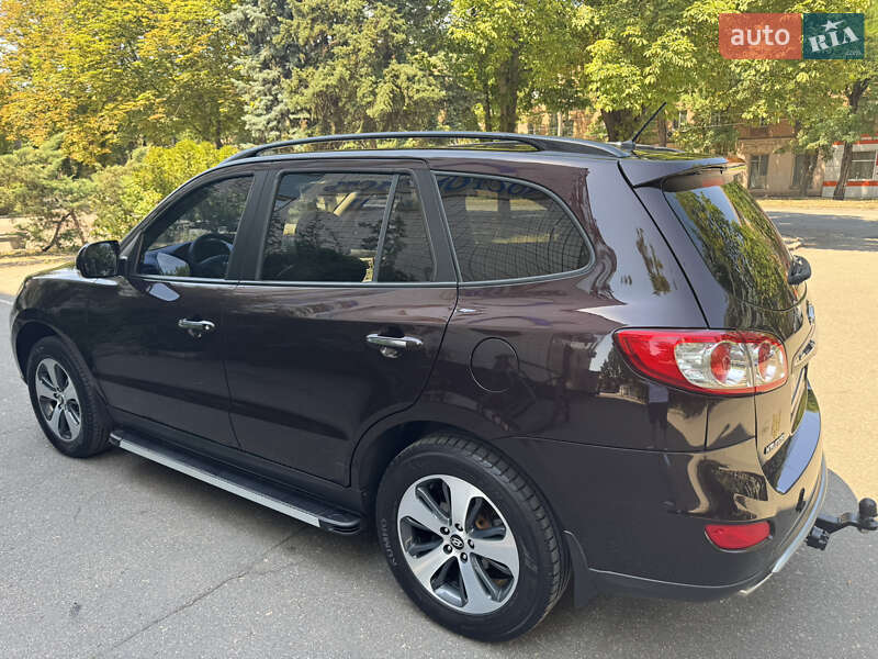 Позашляховик / Кросовер Hyundai Santa FE 2012 в Кривому Розі