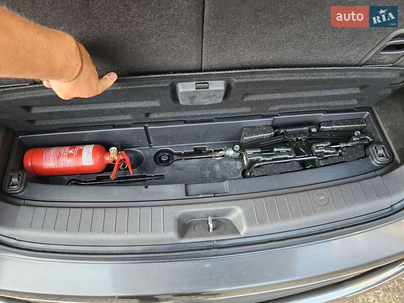 Внедорожник / Кроссовер Hyundai Santa FE 2011 в Херсоне