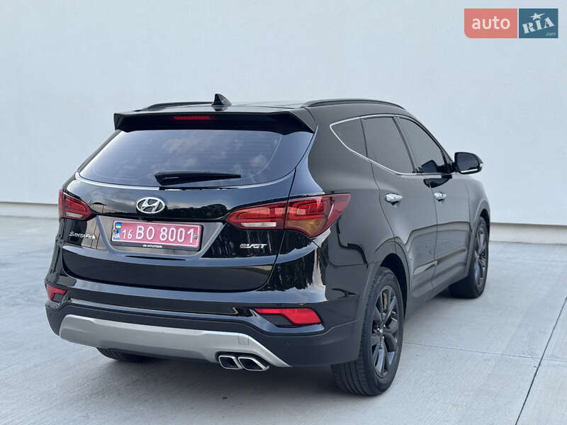 Внедорожник / Кроссовер Hyundai Santa FE 2015 в Луцке