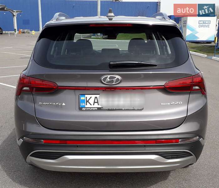 Внедорожник / Кроссовер Hyundai Santa FE 2022 в Киеве