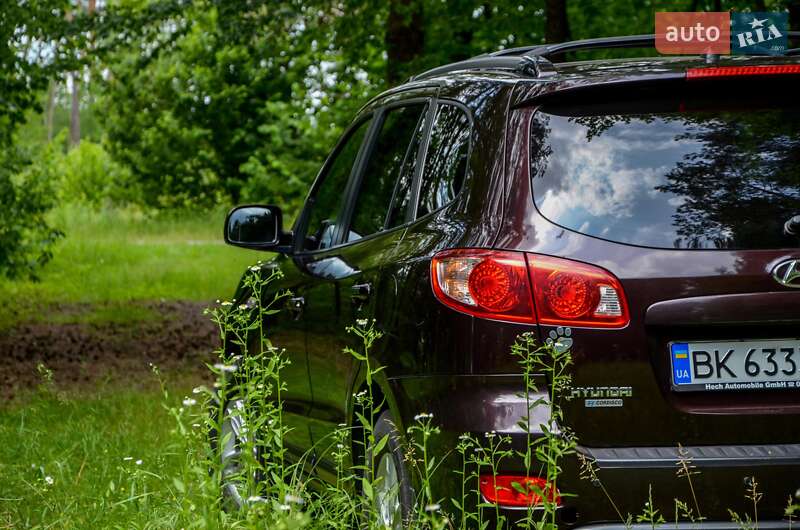 Внедорожник / Кроссовер Hyundai Santa FE 2008 в Смыге