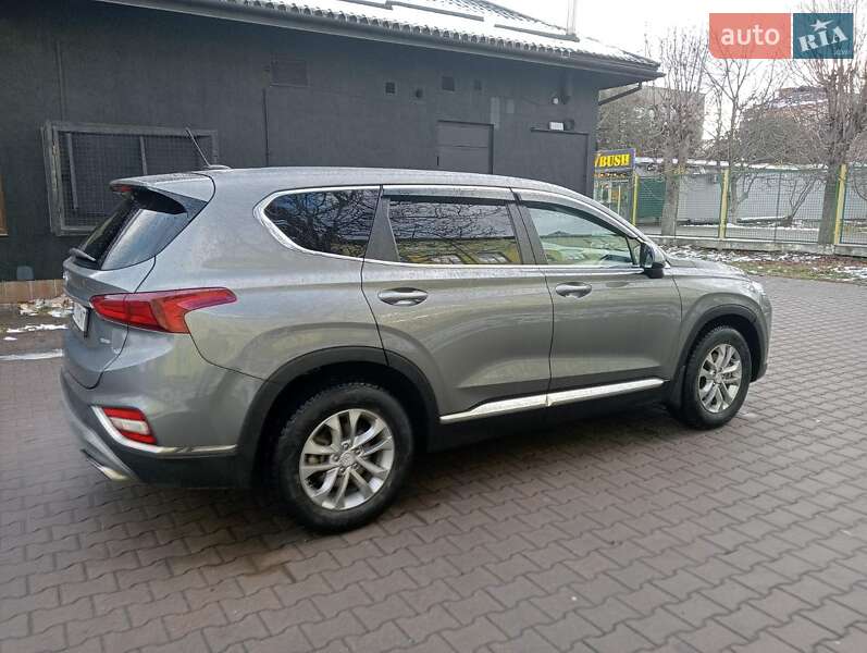 Позашляховик / Кросовер Hyundai Santa FE 2019 в Дрогобичі