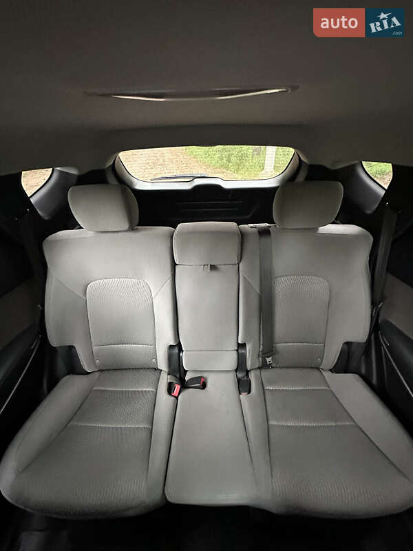 Внедорожник / Кроссовер Hyundai Santa FE 2015 в Белогородке