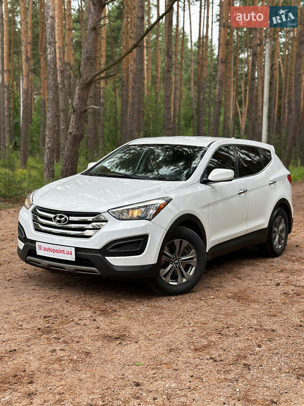 Внедорожник / Кроссовер Hyundai Santa FE 2015 в Белогородке