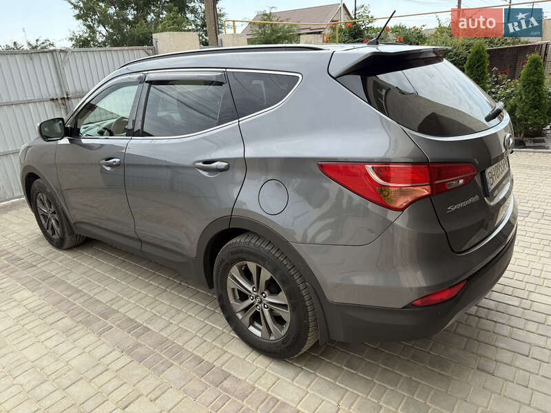 Позашляховик / Кросовер Hyundai Santa FE 2014 в Одесі
