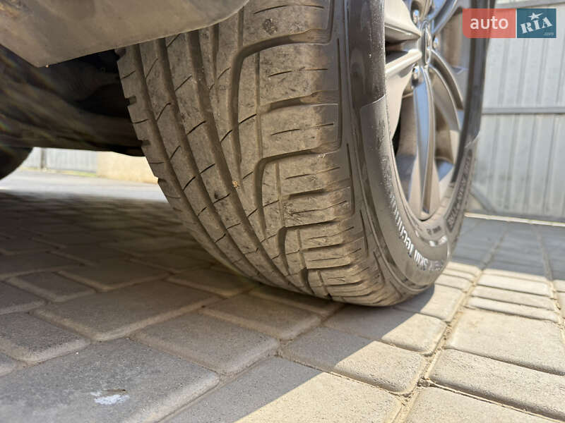 Позашляховик / Кросовер Hyundai Santa FE 2014 в Одесі