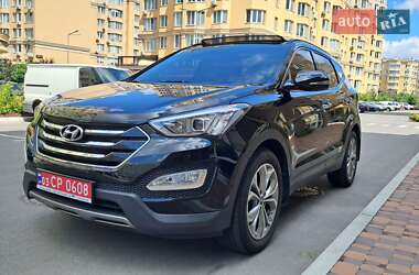 Внедорожник / Кроссовер Hyundai Santa FE 2014 в 