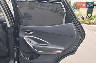Внедорожник / Кроссовер Hyundai Santa FE 2014 в 