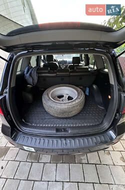 Внедорожник / Кроссовер Hyundai Santa FE 2007 в 