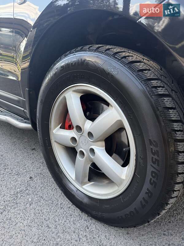 Внедорожник / Кроссовер Hyundai Santa FE 2007 в Луцке