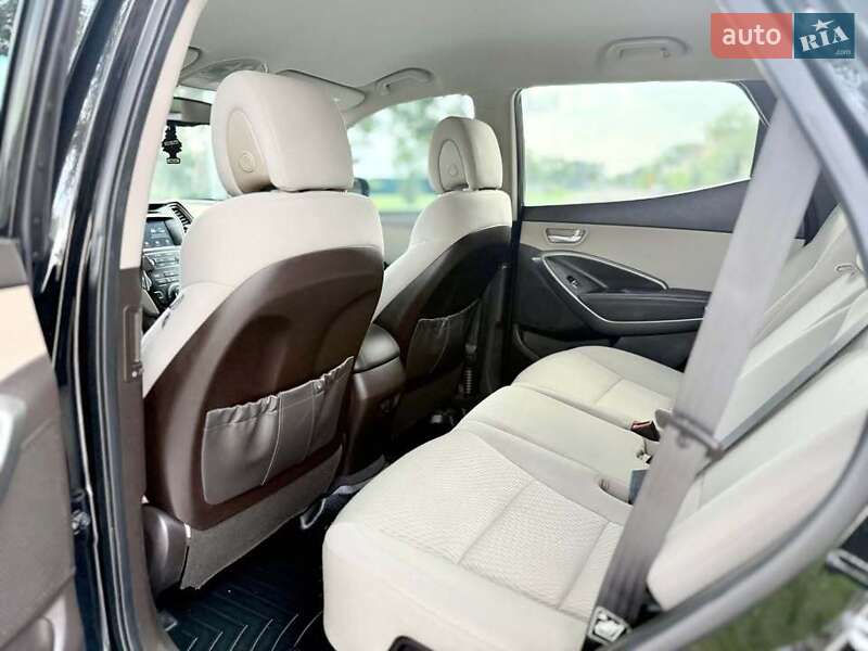 Внедорожник / Кроссовер Hyundai Santa FE 2017 в Одессе