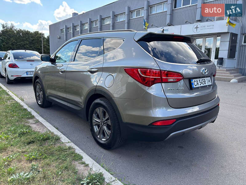 Внедорожник / Кроссовер Hyundai Santa FE 2015 в Черкассах