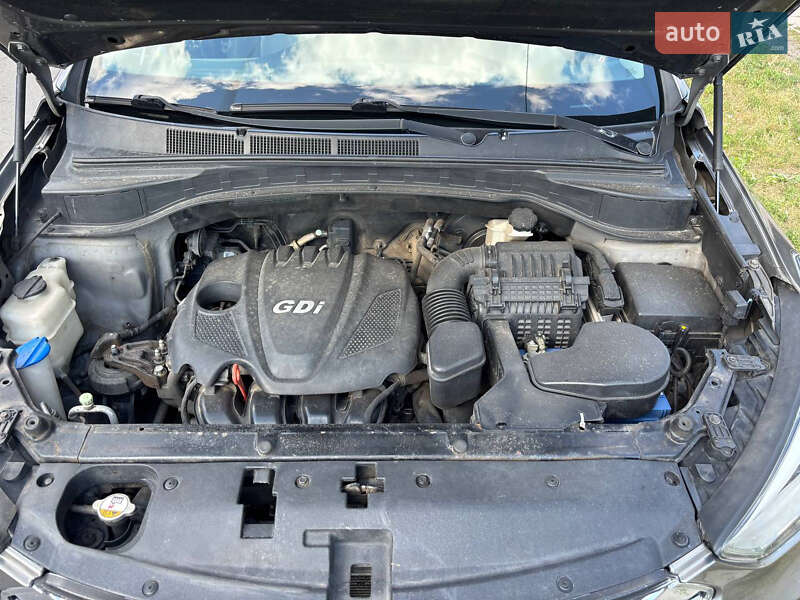 Внедорожник / Кроссовер Hyundai Santa FE 2015 в Черкассах