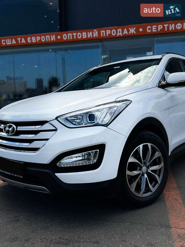 Hyundai Santa FE 2015