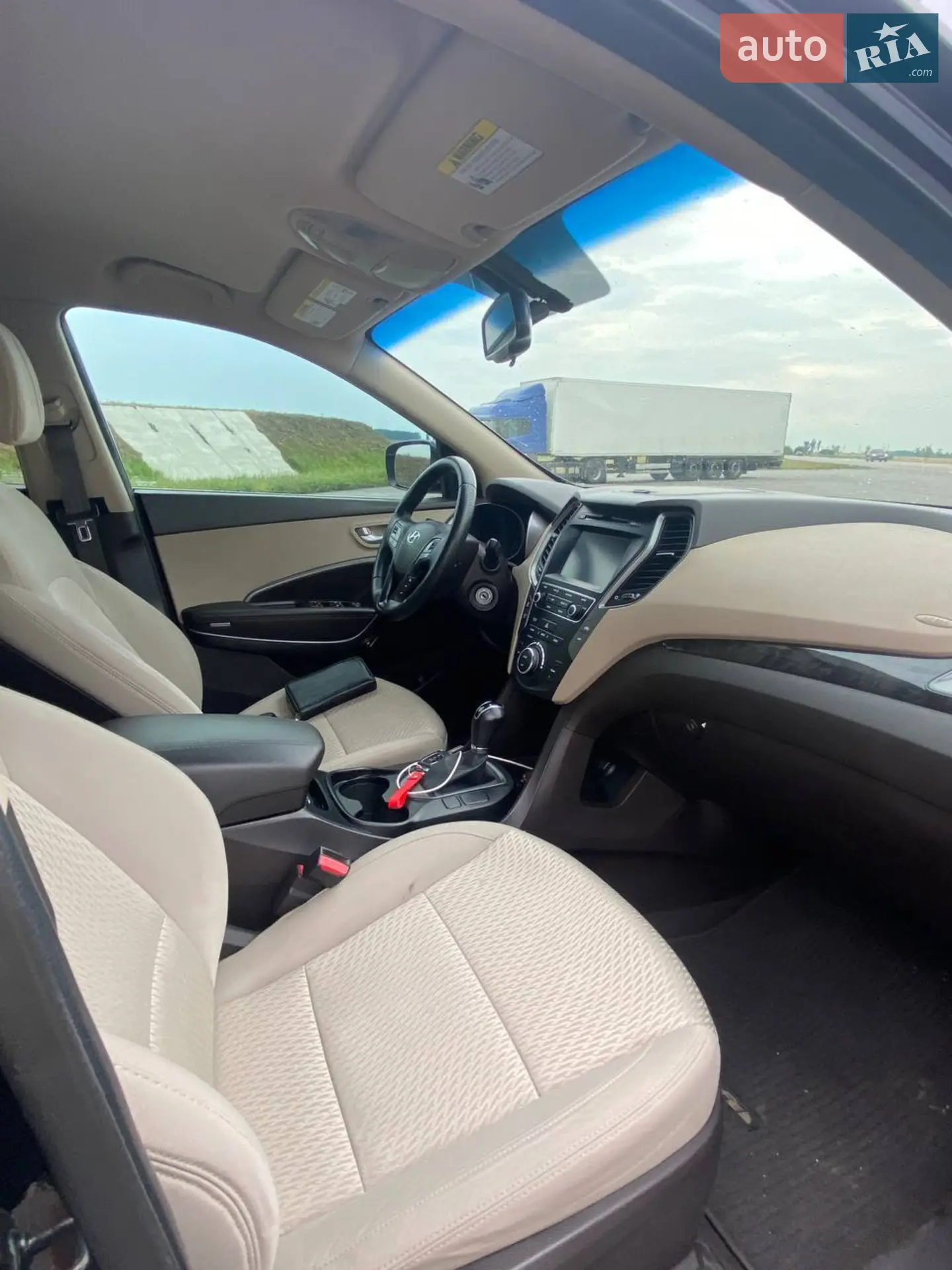 2016 Hyundai Santa Fe - мініатюра 13
