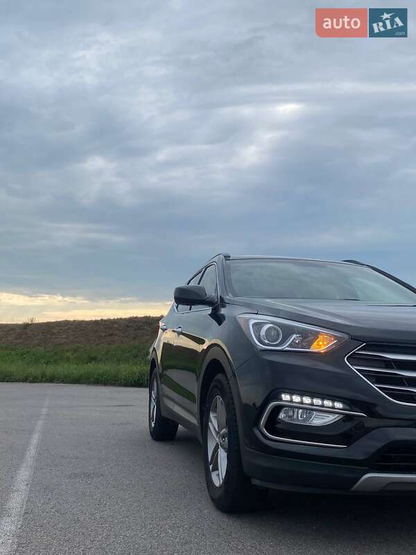 Позашляховик / Кросовер Hyundai Santa FE 2016 в Білій Церкві фото 9 Позашляховик / Кросовер Hyundai Santa FE 2016 в Білій Церкві