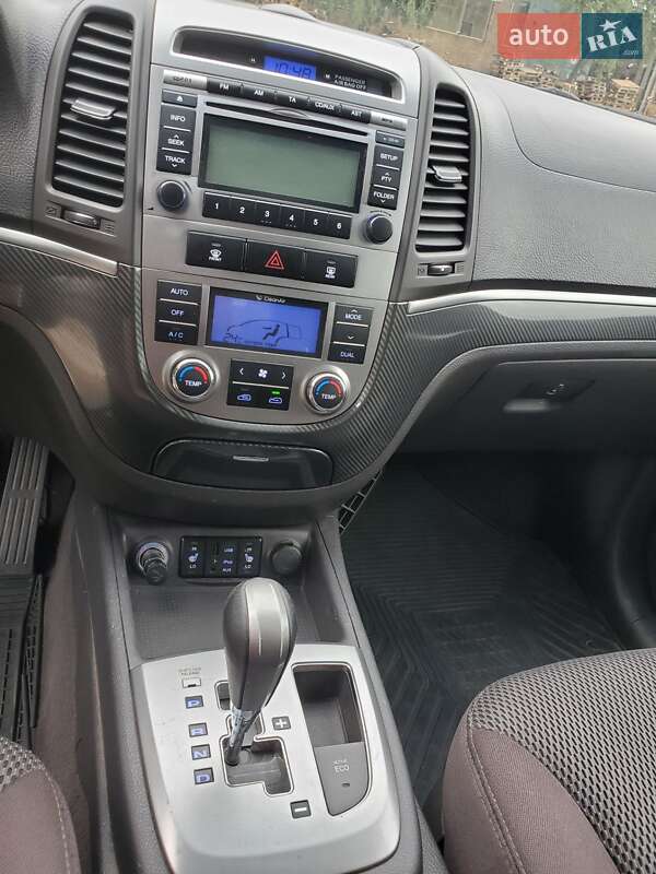 Внедорожник / Кроссовер Hyundai Santa FE 2010 в Ровно фото 28 Внедорожник / Кроссовер Hyundai Santa FE 2010 в Ровно