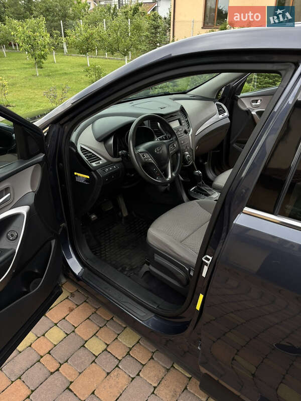 Позашляховик / Кросовер Hyundai Santa FE 2015 в Житомирі