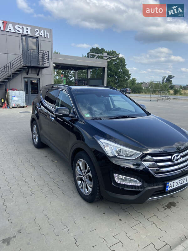 Внедорожник / Кроссовер Hyundai Santa FE 2014 в Калуше