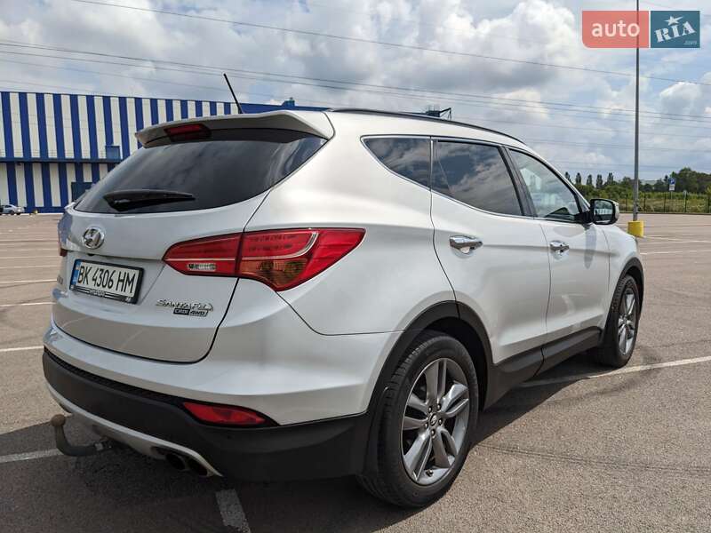 Позашляховик / Кросовер Hyundai Santa FE 2014 в Рівному