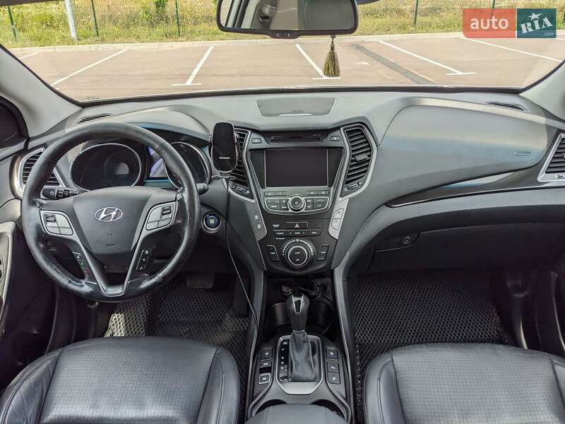 Позашляховик / Кросовер Hyundai Santa FE 2014 в Рівному