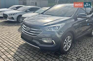 Позашляховик / Кросовер Hyundai Santa FE 2016 в Луцьку