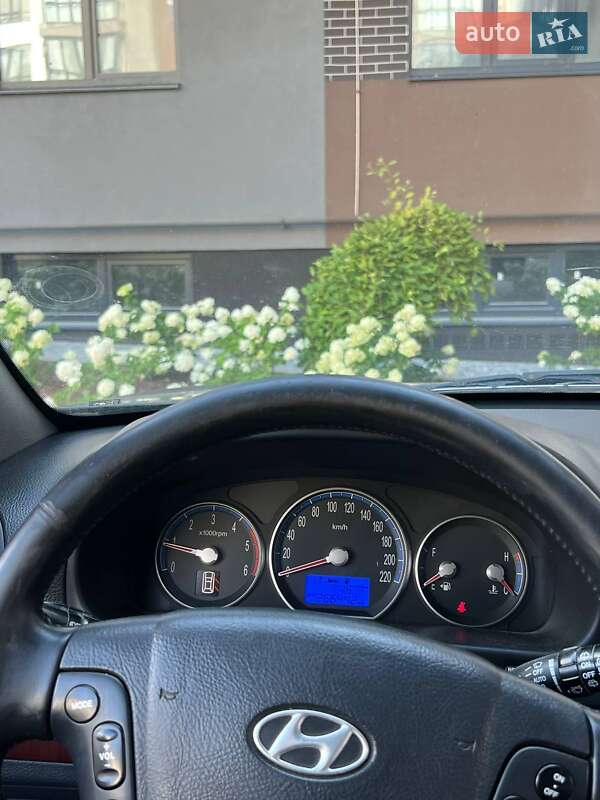 Позашляховик / Кросовер Hyundai Santa FE 2007 в Луцьку фото 4 Позашляховик / Кросовер Hyundai Santa FE 2007 в Луцьку