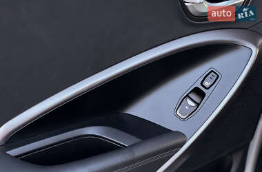 Внедорожник / Кроссовер Hyundai Santa FE 2013 в 