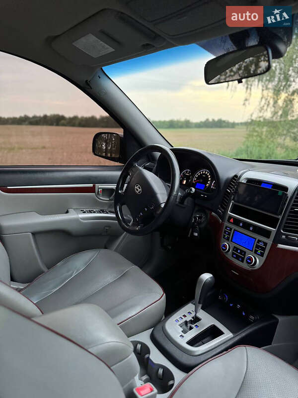 Внедорожник / Кроссовер Hyundai Santa FE 2006 в Мене
