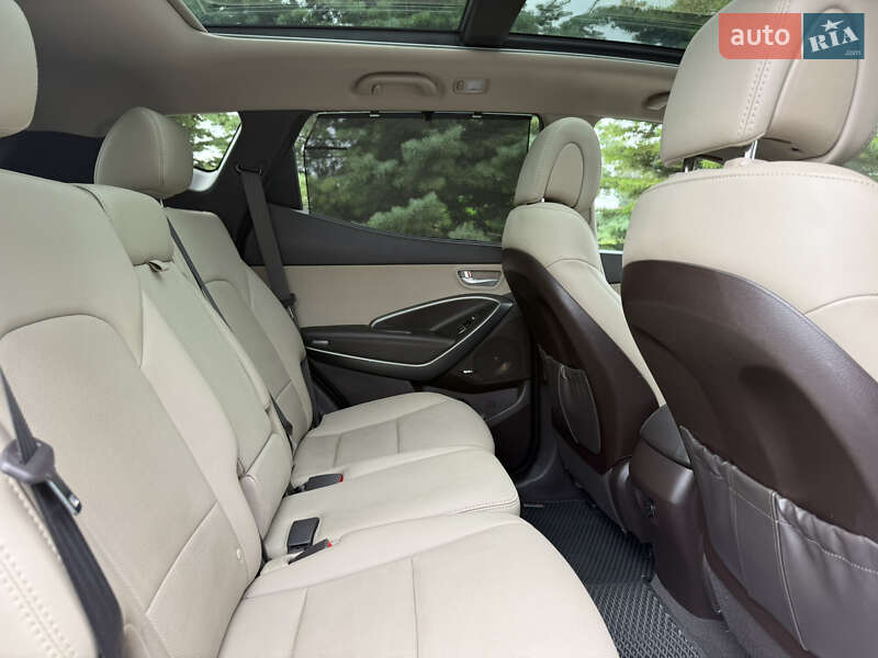 Позашляховик / Кросовер Hyundai Santa FE 2017 в Одесі