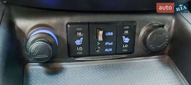 Позашляховик / Кросовер Hyundai Santa FE 2011 в Житомирі