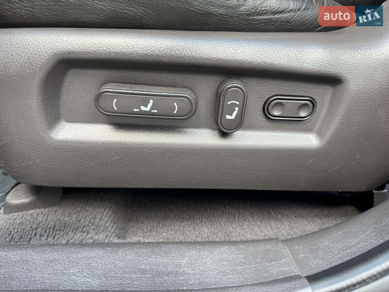 Внедорожник / Кроссовер Hyundai Santa FE 2010 в Ивано-Франковске